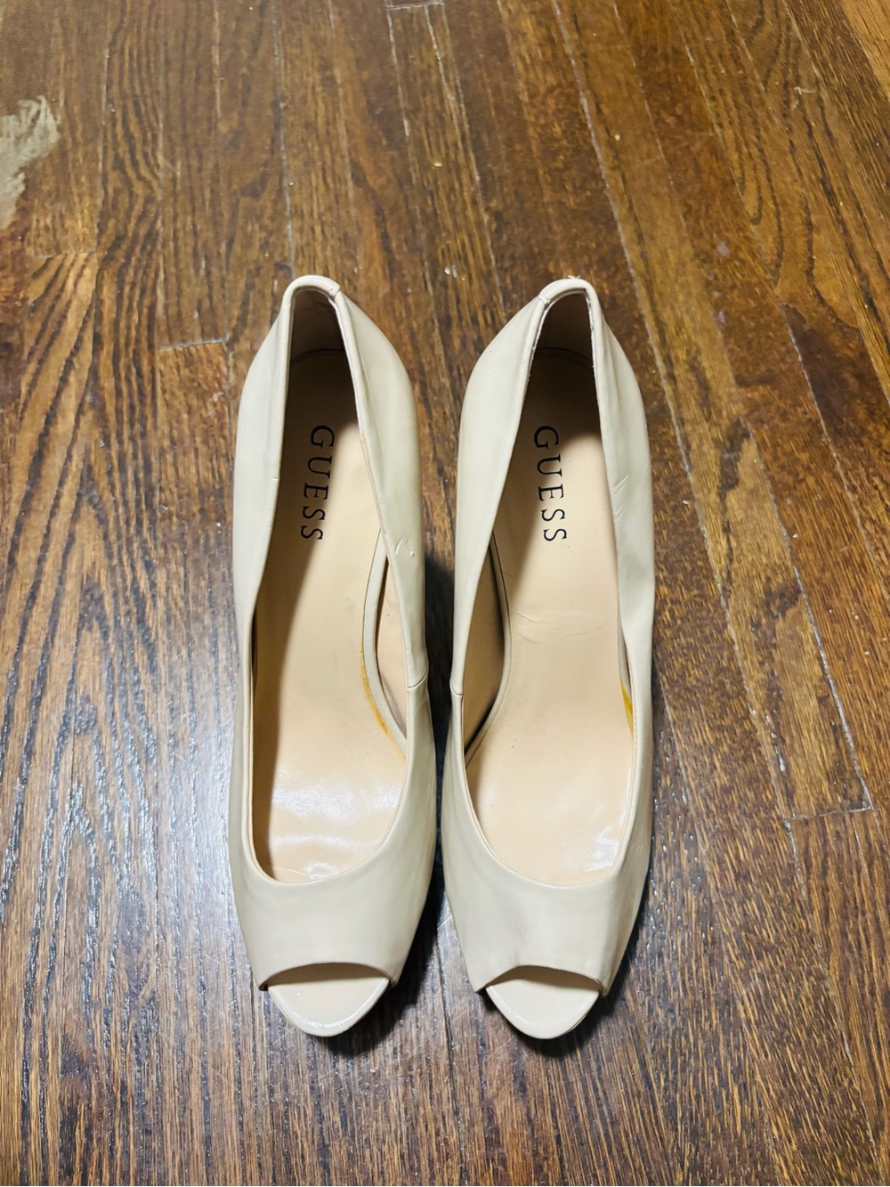 GUESS Women’s Nude Peep-Toe Patent High Heels, Size 10 - Picture 4 of 4